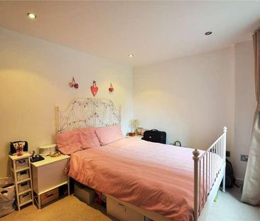 The Courtyard, Southwell Park Road, Camberley, Surrey, GU15 - Photo 5