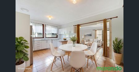 LOVELY FAMILY HOME! - Photo 2