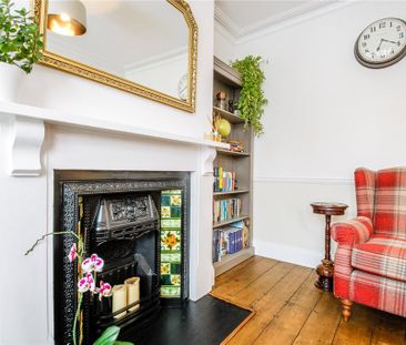 2 bedroom terraced house to rent - Photo 2