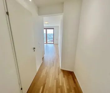 ab sofort verfügbar: moderne 1 Zimmer Wohnung im 18. OG - Photo 3