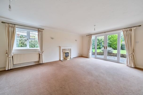 5 bedroom house to rent - Photo 1