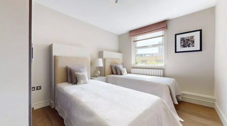 St. Johns Wood Park, London, NW8 6NJ - Photo 3