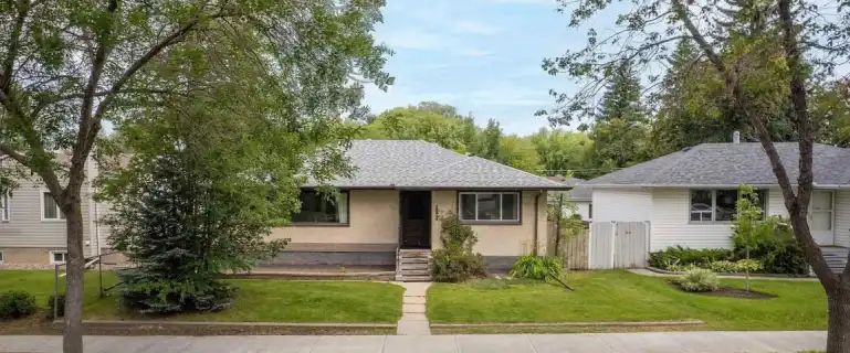 Cozy 1 Bedroom Basment Suite | 10444 64 Avenue Northwest, Edmonton - Photo 1