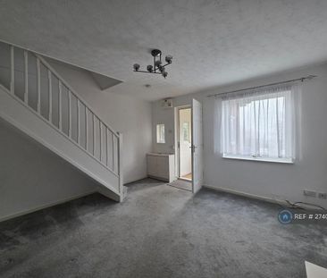 2 bedroom terraced house to rent - Photo 2