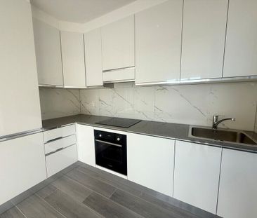 UP TO 3 MONTHS FREE – 3.5 ROOMS NEW IN VACALLO - Photo 4