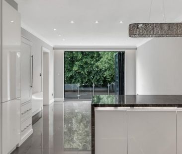 6 bedroom terraced house to rent - Photo 6
