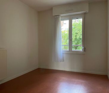 Location Appartement 3 pièce(s) de 63.6 m2 - Photo 3