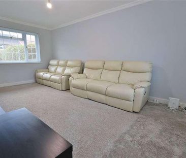 Kent Road, Woking, Surrey, GU22 - Photo 5