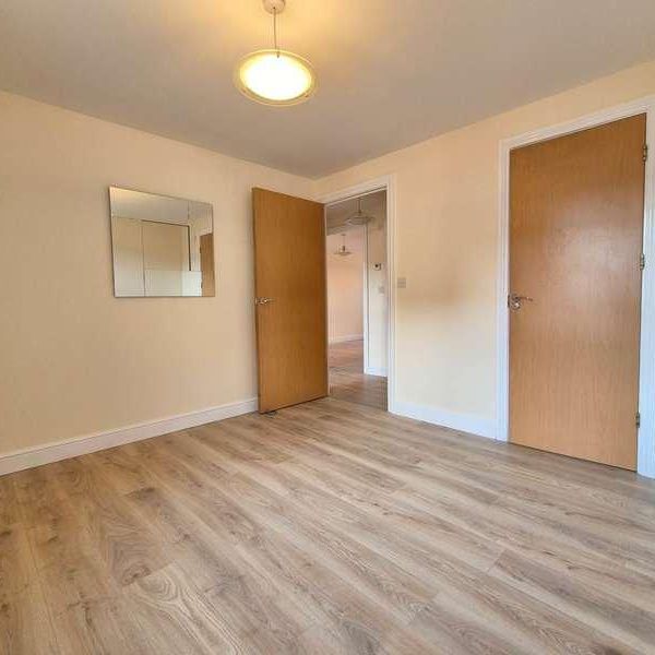 Compair Crescent, Ipswich, IP2 - Photo 1