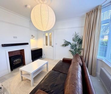 6 Ulsterville Drive, Belfast, BT9 7BD - Photo 1