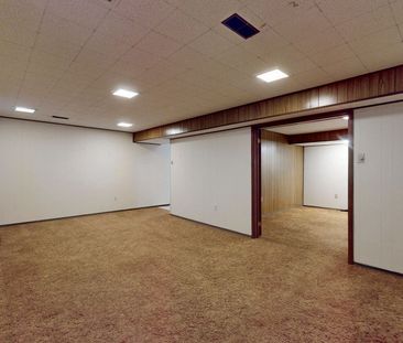 For Lease - 187 Cassandra Boulevard, Toronto, Ontario - Photo 4