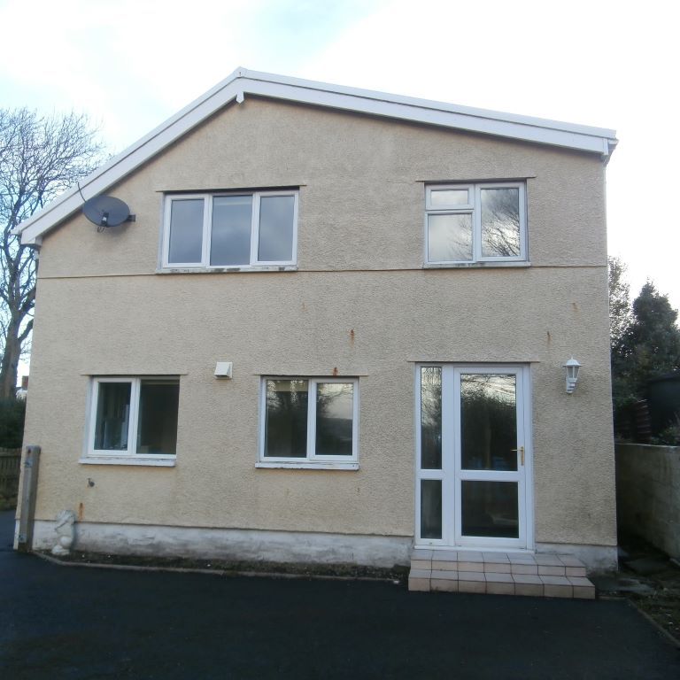 Penygraig Road, Llwynhendy, Llanelli, Carmarthenshire, SA14 9PA - Photo 2