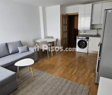 Apartamento en alquiler en Avenida de la Serna - Photo 5
