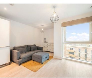 Studio Flat, London, SE8 - Photo 4