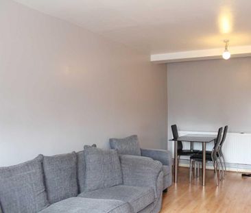 2 bedroom maisonette to rent - Photo 1