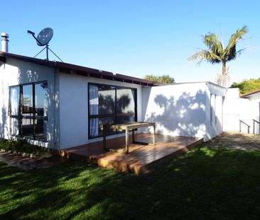 Fantastic Family Home – Western Heights - Photo 6