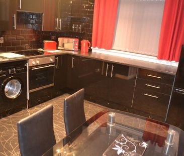 2 bedroom flat to rent - Photo 6