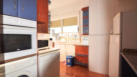 Piso de alquiler en Avenida Virgen de la Montaña, Casco Antiguo - Foto 5