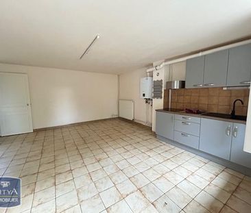 Location Maison 4 pièces 80m² ST BENOIT 86280 - Photo 2