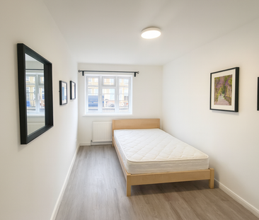 2 bedroom maisonette to rent - Photo 3