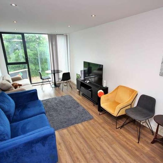 Crossbank, Salford, M7 - Photo 1