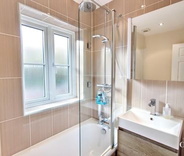 2 bedroom end of terrace house to rent - Photo 5