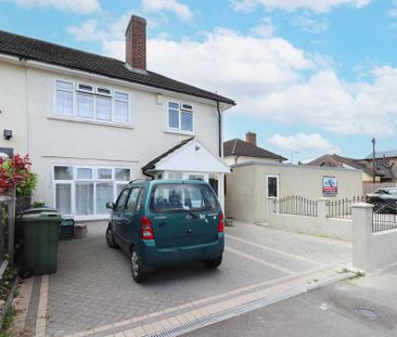 3 bedroom semi-detached house to rent - Photo 1