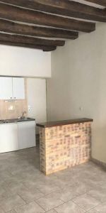 Location Appartement 2 pièces 38m² L ILE BOUCHARD 37220 - Photo 3