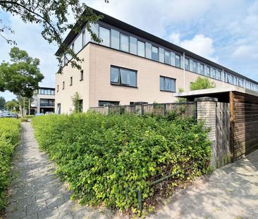 Appartement te huur: Joris Ivenslaan 155 1325 RJ Almere - Photo 2