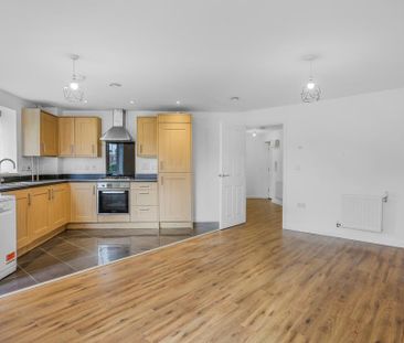 2 bedroom flat to rent - Photo 6