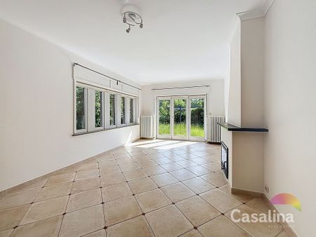 Huis met 3 slaapkamers en tuin - Photo 2