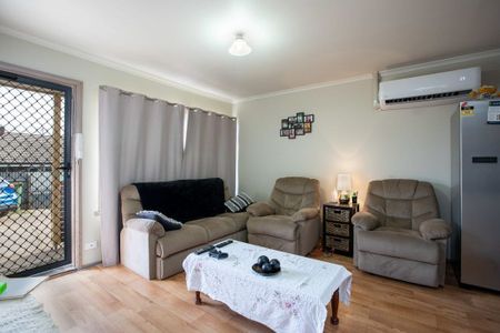 Home For Rent - Photo 3