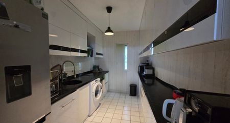 Location Appartement 4 pièces 83m² ORLEANS 45100 - Photo 5