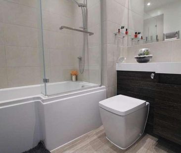 Kings Reach, Kings Road, Reading, RG1 - Photo 2