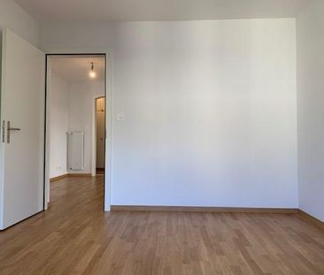 Appartement entièrement rénové de 3.5 pièces situé au 3ème étage av... - Photo 5