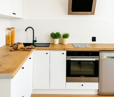 Wygodna kawalerka na wynajem przy Karmelickiej - Фото 1