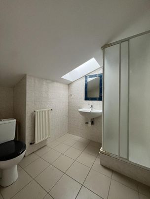 Location Appartement 3 pièces 77m² ST CHAMOND 42400 - Photo 1