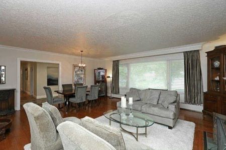 For Lease - 26 Sherwood Road, Ajax, Ontario - Photo 3