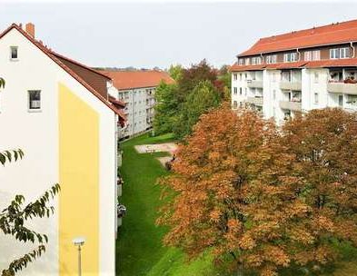 ***Hübsche 4-Raum Wohnung ! Wohnen in top Lage *** - Photo 1