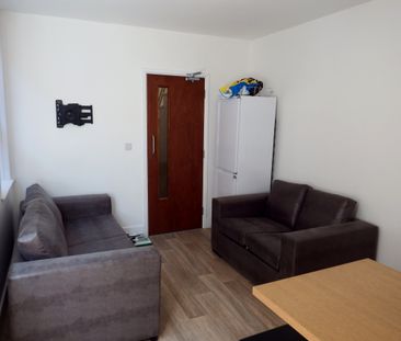 1 bed house of multiple occupation to rent in Walpole Road, Great Y... - Photo 1