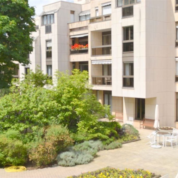 NEUILLY SUR SEINE, -, SAINT-JAMES - Photo 1