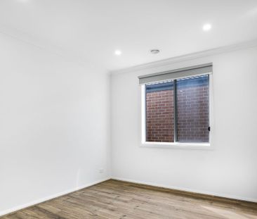 Modern 4-Bedroom Family Home in a Convenient Mickleham Location - Photo 3