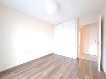 Location Appartement 3 pièces 55m² - Photo 4