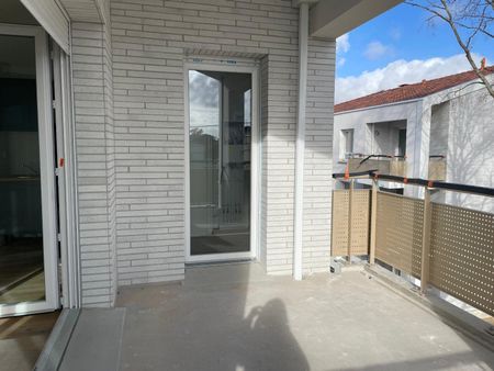 APPARTEMENT T2 47M - Photo 4