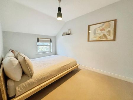 3 bedroom end of terrace house to rent - Photo 4