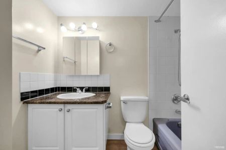 FERNDALE COURT — 1 Bed 1 Bath A - FEC - Photo 2