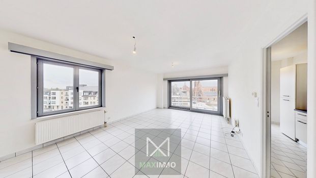 Appartement te huur op Lauwe plaats met balkon - Photo 1