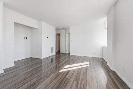 For Lease - 36 JAMES Street Unit# 1205, Hamilton, Ontario - Photo 2