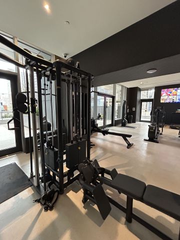 For Lease - 11 Yorkville Avenue Unit# 5804, Toronto, Ontario - Photo 3