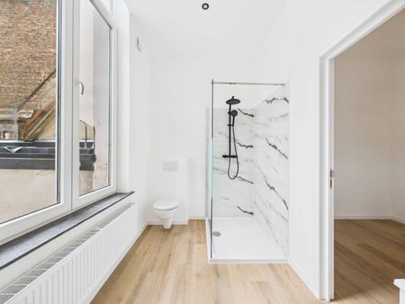 Commerces 57.01 - Foto 5